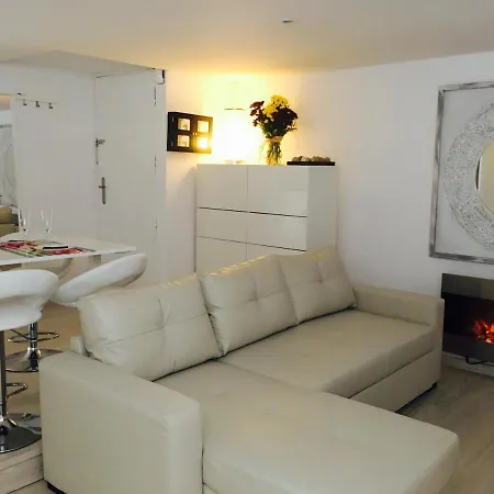 Panoramic Apartment *